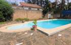 4 Bed House with Swimming Pool at Links Road - 15