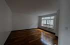 5 Bed Townhouse with En Suite at Lavington - 3