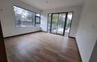 6 Bed Townhouse with En Suite in Lavington - 8