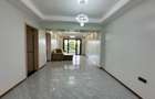 2 Bed Apartment with En Suite at Riverside Drive - 6