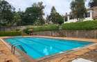 4 Bed Townhouse with En Suite in Rosslyn - 20