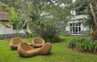 4 Bed House with En Suite at Loresho Road - 2