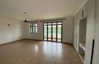 4 Bed Townhouse with En Suite in Ridgeways - 4