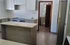 4 Bed Townhouse with En Suite at Greenwood Drive - 12