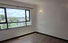 3 Bed Apartment with En Suite at City Park Avenue - 10