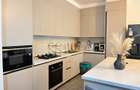 Furnished 3 Bed Apartment with En Suite in Riverside - 7