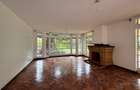 5 Bed Townhouse with En Suite in Rosslyn - 2