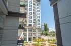 Furnished 3 Bed Apartment with En Suite at Riverside Drive - 16