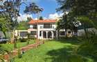7 Bed House with En Suite in Runda - 1
