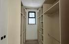5 Bed Townhouse with En Suite in Lavington - 9