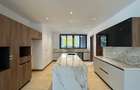 5 Bed House in Rosslyn - 4