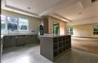 4 Bed House with En Suite in Runda - 11