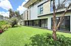 5 Bed Townhouse with En Suite in Kyuna - 1
