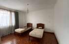 5 Bed House with En Suite in Runda - 12