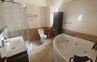 4 Bed Apartment with En Suite in Kilimani - 14