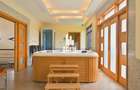 5 Bed Townhouse with En Suite in Kyuna - 18