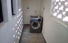 Serviced 1 Bed Apartment with En Suite at Convent Drive - 4