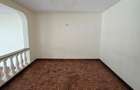 4 Bed Townhouse with En Suite in Spring Valley - 8