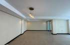 3 Bed Apartment with En Suite in Riverside - 3