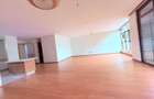 3 Bed Apartment with En Suite in Parklands - 8