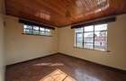 5 Bed House with En Suite in Runda - 16
