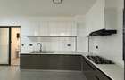4 Bed Apartment with En Suite at Valley Arcade - 15
