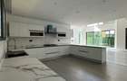 5 Bed Villa with En Suite in Lavington - 5