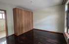 5 Bed Townhouse with En Suite in Lavington - 12