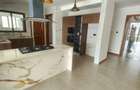 3 Bed Apartment with En Suite at Riverside - 5