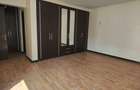3 Bed Apartment with En Suite at Parklands - 4