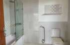 5 Bed House with En Suite at Rosslyn - 12