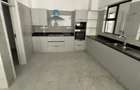 3 Bed Apartment with En Suite in Westlands Area - 7