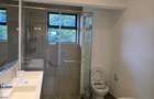 4 Bed Apartment with En Suite in Rosslyn - 20