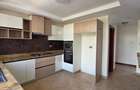 3 Bed Apartment with En Suite in Riverside - 8