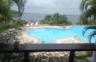 4 Bed Villa with En Suite at Bofa - 8