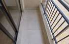 1 Bed Apartment with En Suite in Garden Estate - 4