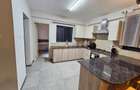Furnished 3 Bed Apartment with En Suite in Riverside - 7