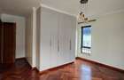 6 Bed House with En Suite in Loresho - 17