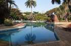 3 Bed House with En Suite at Ocean Beach Drive - 4