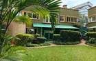 4 Bed Townhouse with En Suite at Riverside - 5