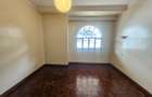 4 Bed Apartment with En Suite in Riverside - 19