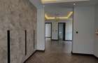5 Bed House with En Suite in Nyari - 4