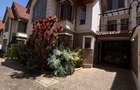 4 Bed Townhouse with En Suite in Lavington - 20