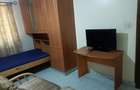 Studio Apartment with Parking in Lavington - 10
