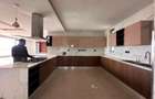 3 Bed Apartment with En Suite at Riverside Drive - 6
