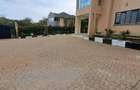 4 Bed Townhouse with En Suite in Karen - 2