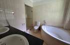 5 Bed House with En Suite in Runda - 10