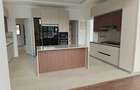 5 Bed Townhouse with En Suite at Lavington - 19