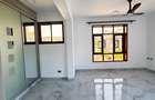 4 Bed Townhouse with En Suite at Nyali - 20