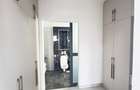 3 Bed Apartment with En Suite at Off Links Road - 5